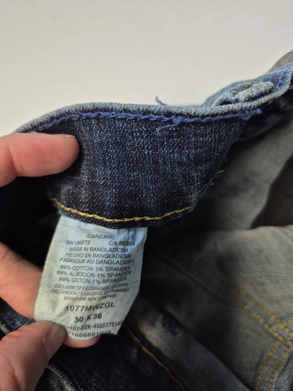Wrangler Men's Bootcut Jeans in Faded Blue Wash
